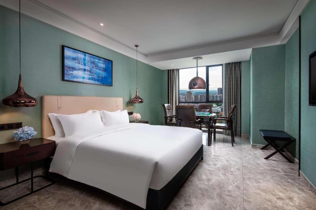 Ramada Plaza By Wyndham Changsha Xingsha Exterior foto